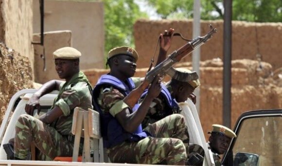 Γαλλία: Εξήντα τζιχαντιστές σκοτώθηκαν στη Μπουρκίνα Φάσο