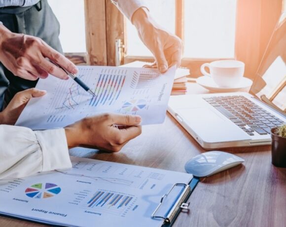 Εργαζόμενοι που νοσούν από κορωνοϊό: Tι ισχύει με τις άδειες (ΦΕΚ) (vid)