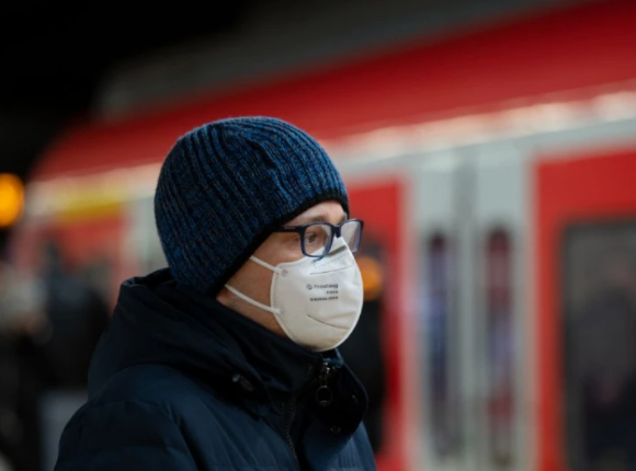 ΗΠΑ: Σύσταση στους Αμερικανούς να φορούν μάσκα Ν95 ή ΚΝ95