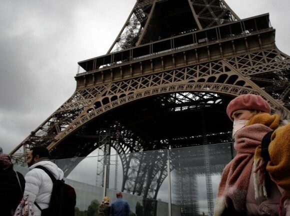 Κοροναϊός – Η Γαλλία, έκτη χώρα στον κόσμο, με πάνω από 10 εκατομμύρια κρούσματα