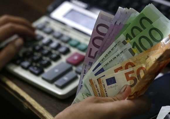 Νέο ασφαλιστικό: Σε ισχύ από την 1η Ιανουαρίου το νέο σύστημα επικουρικής ασφάλισης
