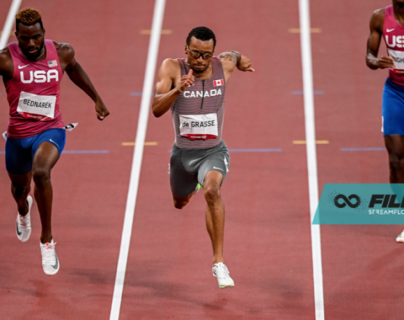 Ντε Γκρας:« Πρέπει να δουλέψω πολύ σκληρά όσο ακόμα αγωνίζομαι»