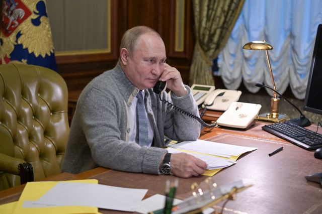 Ρωσία – Η ανασκόπηση της χρονιάς από τον Πούτιν – Υποσχέσεις για το 2022 και την πανδημία