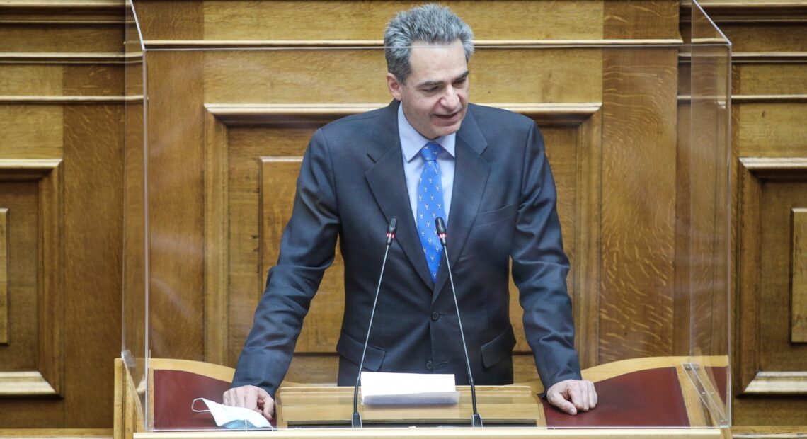 Συρίγος: Δεύτερη ευκαιρία σε φοιτητές που θα χάσουν την εξεταστική λόγω νόσησης (vid)
