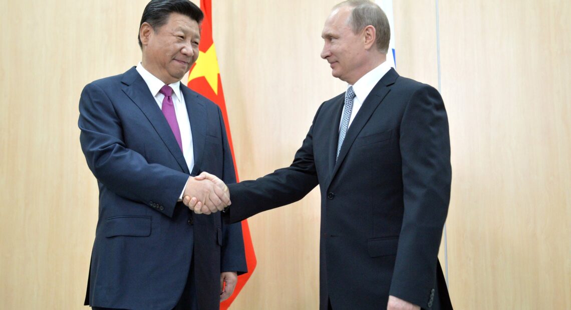 FT – Η Κίνα και η Ρωσία δοκιμάζουν τα όρια ισχύος της ΕΕ
