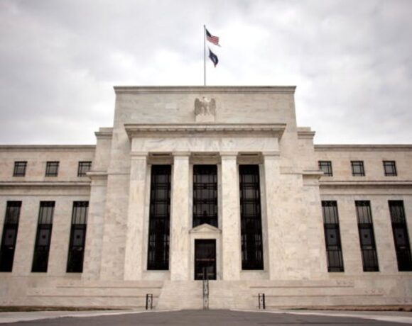 Goldman Sachs – BofΑ: Το Sell Off στα χρηματιστήρια δεν θα ανατρέψει τις αποφάσεις της Fed