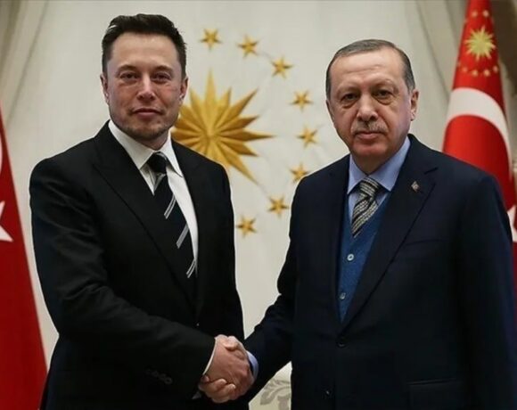 Tesla: Ξεκινά την εμπορική δραστηριότητα και στην Τουρκία