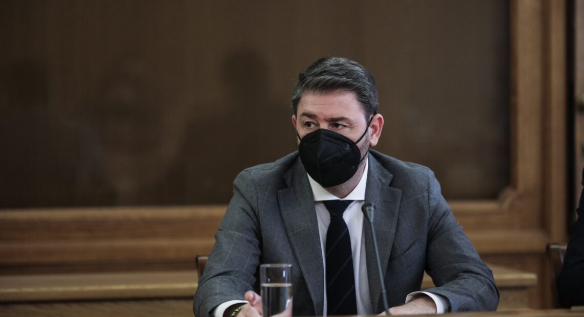 Ανδρουλάκης: Δίλημμα στις δεύτερες εκλογές μεταξύ νικητών και ηττημένων