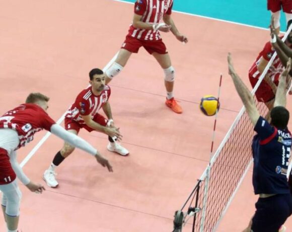 Βόλεϊ λιγκ, Ολυμπιακός Φοίνικας 3 1: Έβγαλε χαρακτήρα κι έμεινε στο κόλπο