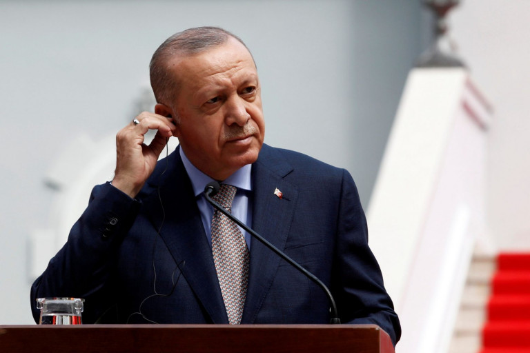 Ερντογάν: Θετικός στον κοροναϊό αυτός και η σύζυγός του