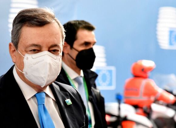 Ιταλία: Στήριξη επιχειρήσεων και νοικοκυριών απέναντι στην ακρίβεια