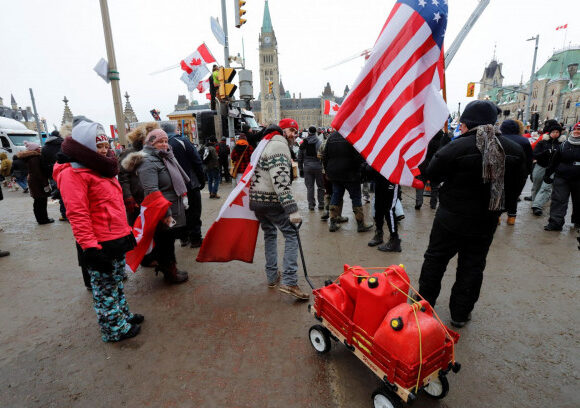 Καναδάς: Το «κομβόι ελευθερίας» ως τροφή για ακροδεξιούς και εξτρεμιστές