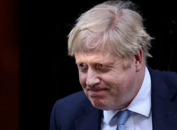 Μπόρις Τζόνσον: Έλαβε «ραβασάκι» από την αστυνομία για το Partygate