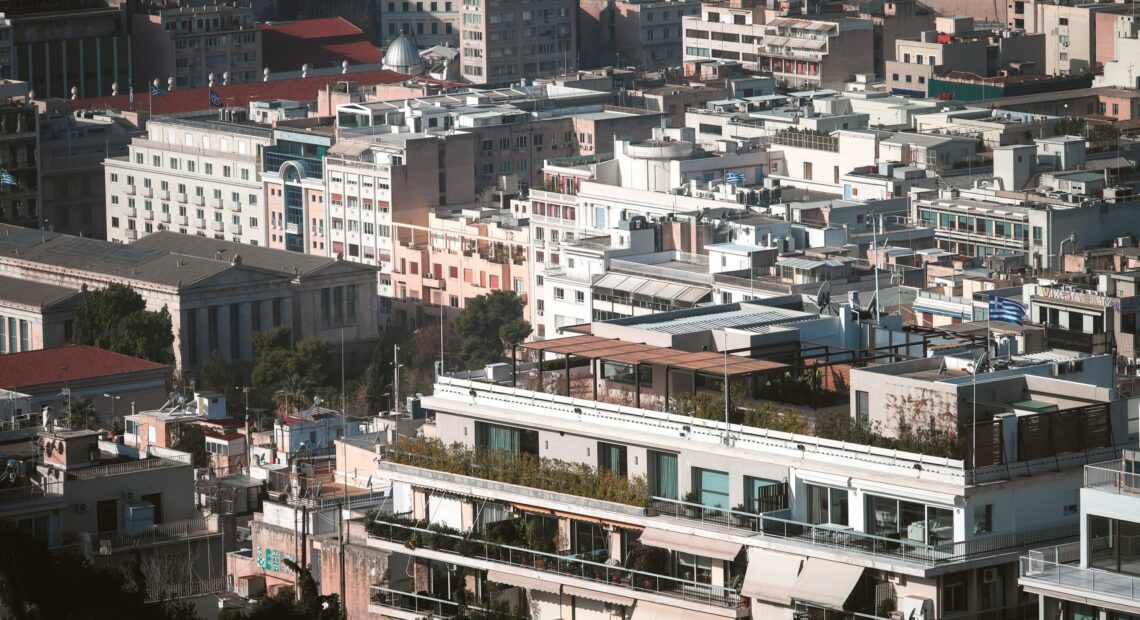 Ο συμπληρωματικός ΕΝΦΙΑ «τσιμπάει» ακίνητα άνω των 400