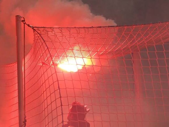 Οπαδική βία: Τη Δευτέρα οι ανακοινώσεις για τις πρόσθετες νομοθετικές πρωτοβουλίες (vid)