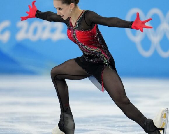 ΠΕΚΙΝΟ 2022: Υπόθεση ντόπινγκ με τη 15χρονη Βαλίεβα;