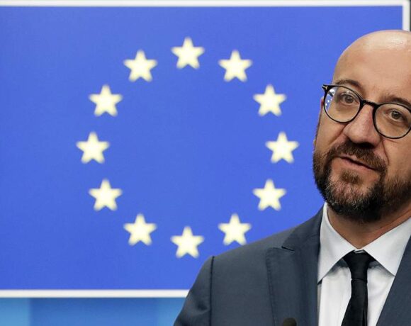 Σαρλ Μισέλ: Οι χώρες της Δύσης δεν μπορούν να τείνουν επ’ αόριστον «κλάδο ελαίας» στη Ρωσία