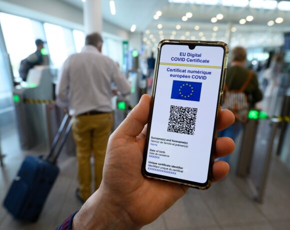 Commission Proposes Extending Eu Covid 19 Travel Pass By A Year