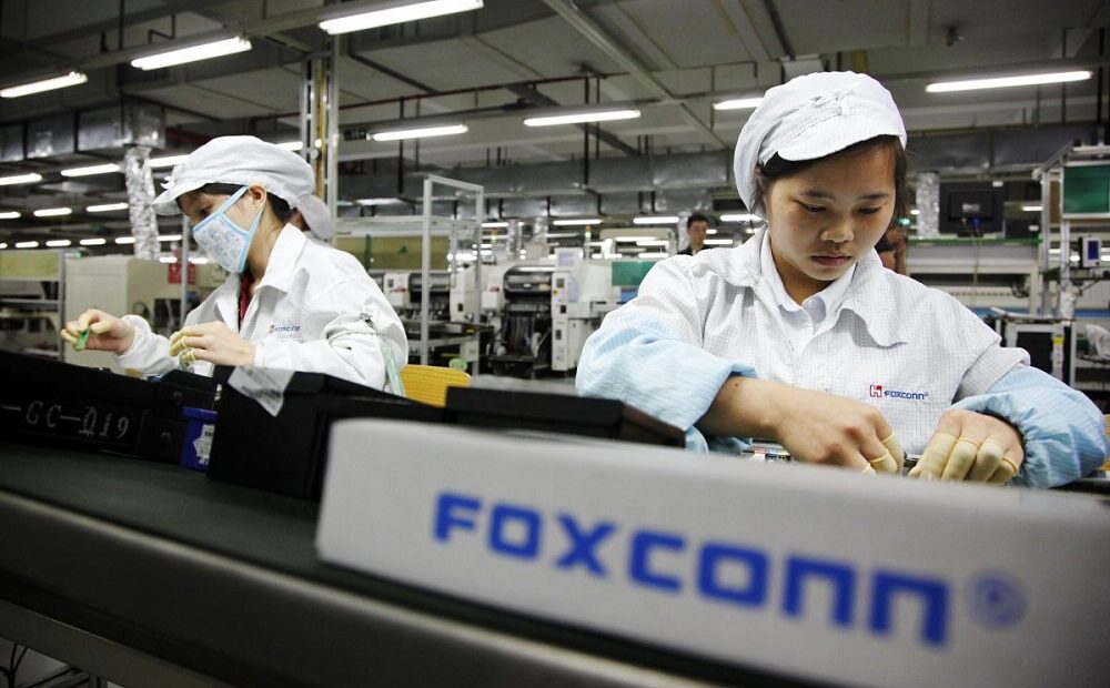 Foxconn: Οι ελλείψεις μειώνονται, η παραγωγή βελτιώνεται