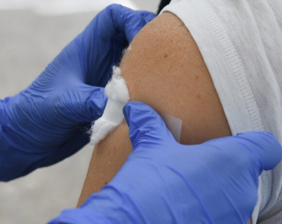 Greece’s Vaccination Certificates Invalid From Feb 7 Without Booster