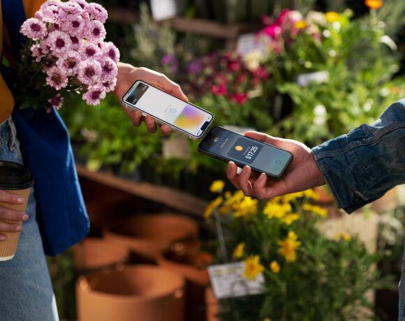 H Apple παρουσιάζει το Tap To Pay και μετατρέπει το Iphone σε Pos