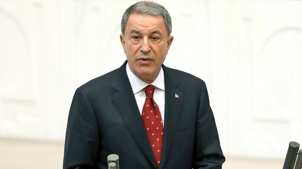 Tουρκία: Θετικός στον κορωνοϊό και ο υπουργός Άμυνας Χουλουσί Ακάρ