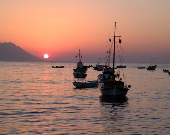 Brits Have Sights Set On Greek Islands For 2022