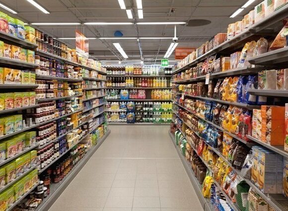 Έρχεται και νέο κύμα ανατιμήσεων στα τρόφιμα λόγω Ουκρανίας