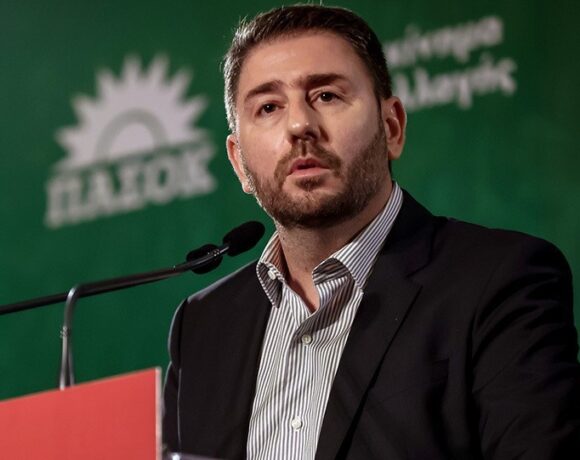 Ανδρουλάκης: Με καθυστέρηση τα μέτρα της κυβέρνησης για την ακρίβεια (vids)