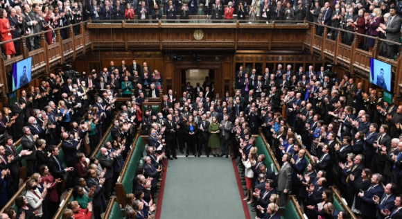 Βρετανία: Επιβολή κυρώσεων σε Ρώσους βουλευτές – Υποστήριξαν την ανεξαρτησία Ντονέτσκ και Λουγκάνσκ