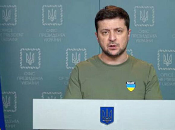 Ζελένσκι: Όλα όσα κάνουν οι Ρώσοι στη Μαριούπολη ξεπερνούν τις φρικαλεότητες