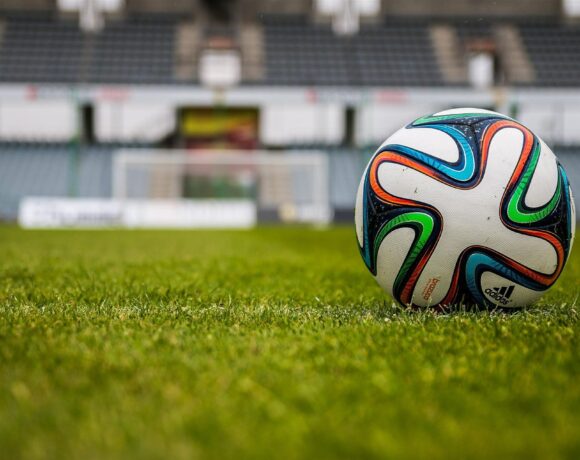 Κορωνοϊός – Άρση μέτρων: Στο 75% η πληρότητα στα γήπεδα