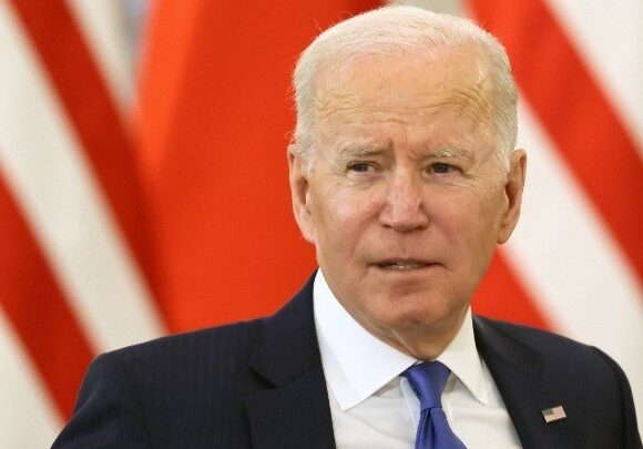 Μπάιντεν: «Ιερή δέσμευση» το άρθρο 5 του ΝΑΤΟ