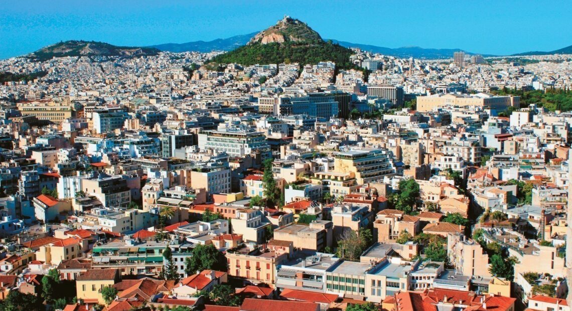 Οι ξενοδοχειακές τιμές σε δημοφιλείς πόλεις παγκοσμίως τον Μάρτιο – Η θέση της Αθήνας