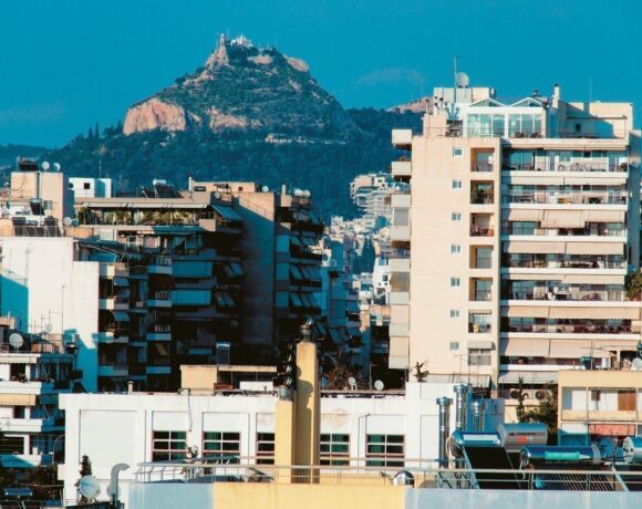 «Παράθυρο» για φθηνές μεταβιβάσεις, αλλά για λίγους