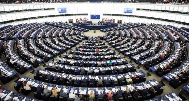 Πόλεμος στην Ουκρανία: Η ΕΕ αποφάσισε επέκταση των κυρώσεων κατά Ρωσίας και Λευκορωσίας