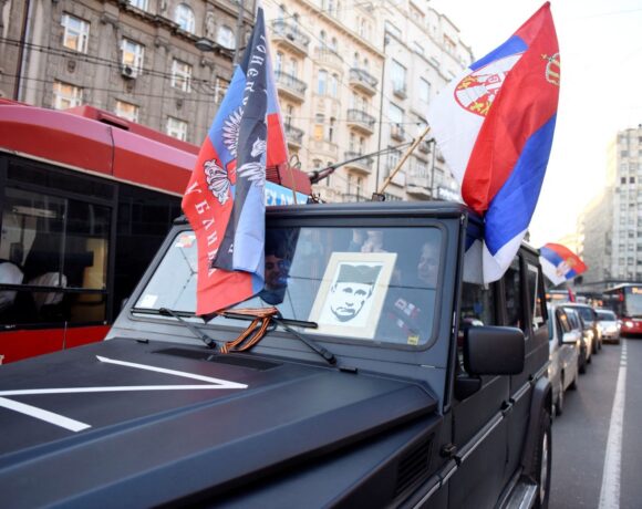 Πόλεμος στην Ουκρανία: Η Σερβία θυμάται τον βομβαρδισμό της και παίρνει το μέρος… του επιτιθέμενου