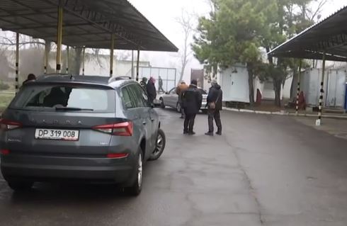 Πόλεμος στην Ουκρανία: Ξεκίνησε η απομάκρυνση των Ελλήνων από την Μαριούπολη