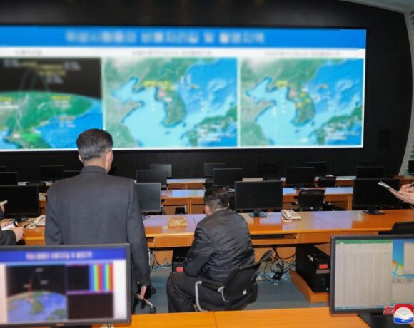 «Σοβαρή κλιμάκωση» από τη Βόρεια Κορέα: Εξελίσσεται σε διαστημική στρατιωτική δύναμη