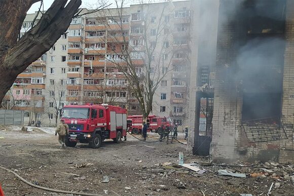 Τσερνίγκοφ: Δεκάδες τραυματίες έχουν εγκλωβιστεί στην πόλη – Ανάμεσά τους τρία παιδιά