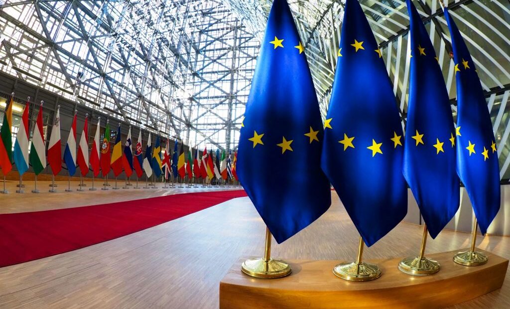 Ecofin: Οικονομική ενίσχυση 1,2 δισ