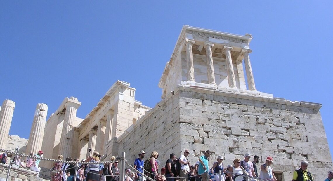 Greece Expecting Tourist Cancelations From Russia