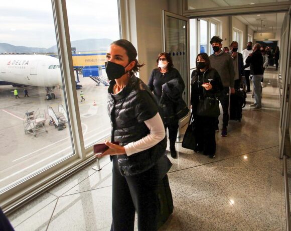 Greece Welcomes First Us Seasonal Flight For 2022