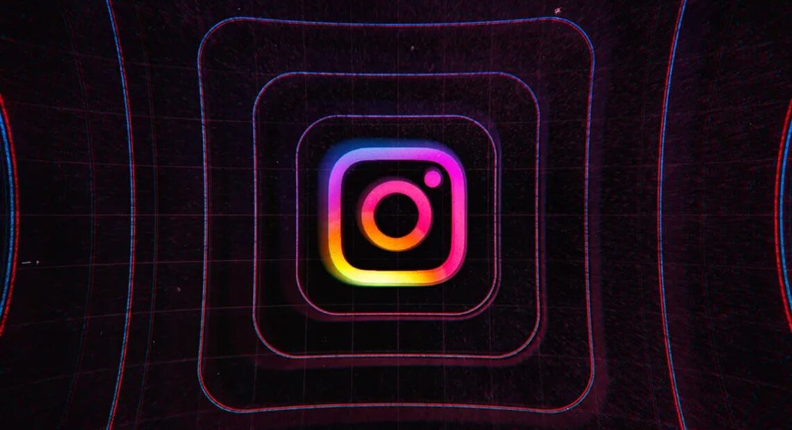 H Ρωσία κόβει την πρόσβαση στο Instagram, όπως είχε υποσχεθεί