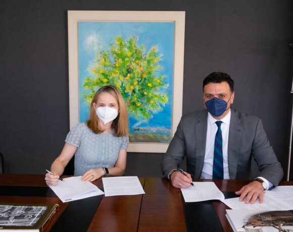 Visa Teams Up With Greece To Provide Tourism Trend Data