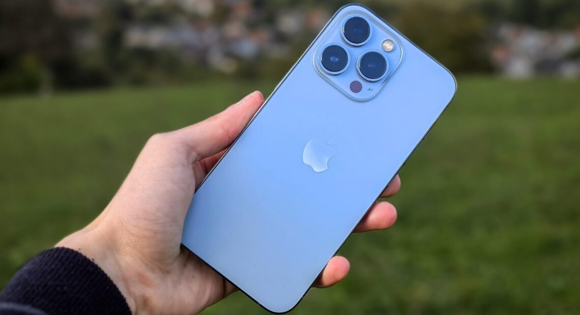 Apple: Αυξάνει τις παραγγελίες των Iphone 13 Pro περιμένοντας μεγαλύτερη ζήτηση