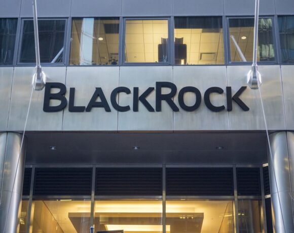 Blackrock: Κίνδυνος η αγορά φυσικού αερίου να βρεθεί στην ίδια κατάσταση με την τραπεζική αγορά το 2008