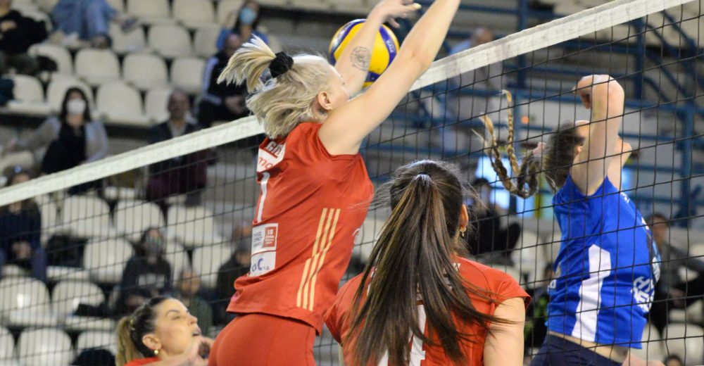 Α1 γυναικών, Λαμία Ολυμπιακός 1 3: Επιβεβαίωση ανωτερότητας και δοκιμές