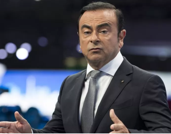 Γαλλία: Διεθνές ένταλμα σύλληψης για τον πρώην επικεφαλής της Nissan, Κάρλος Γκοσν