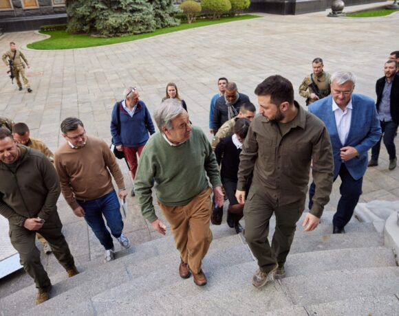 Γκουτέρες: Τι υποσχέθηκε στον Ζελένσκι για το εργοστάσιο Azovstal – Τι είπε για τα εγκλήματα πολέμου